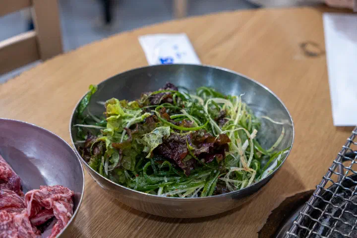 Sweet and tangy green onion salad