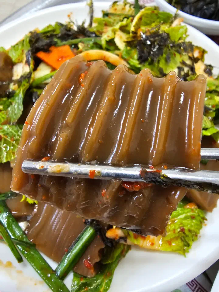 Acorn jelly close-up