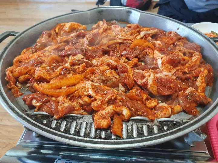 매콤달콤 양념오리불고기