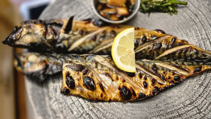 Charcoal-grilled fish at Handasot