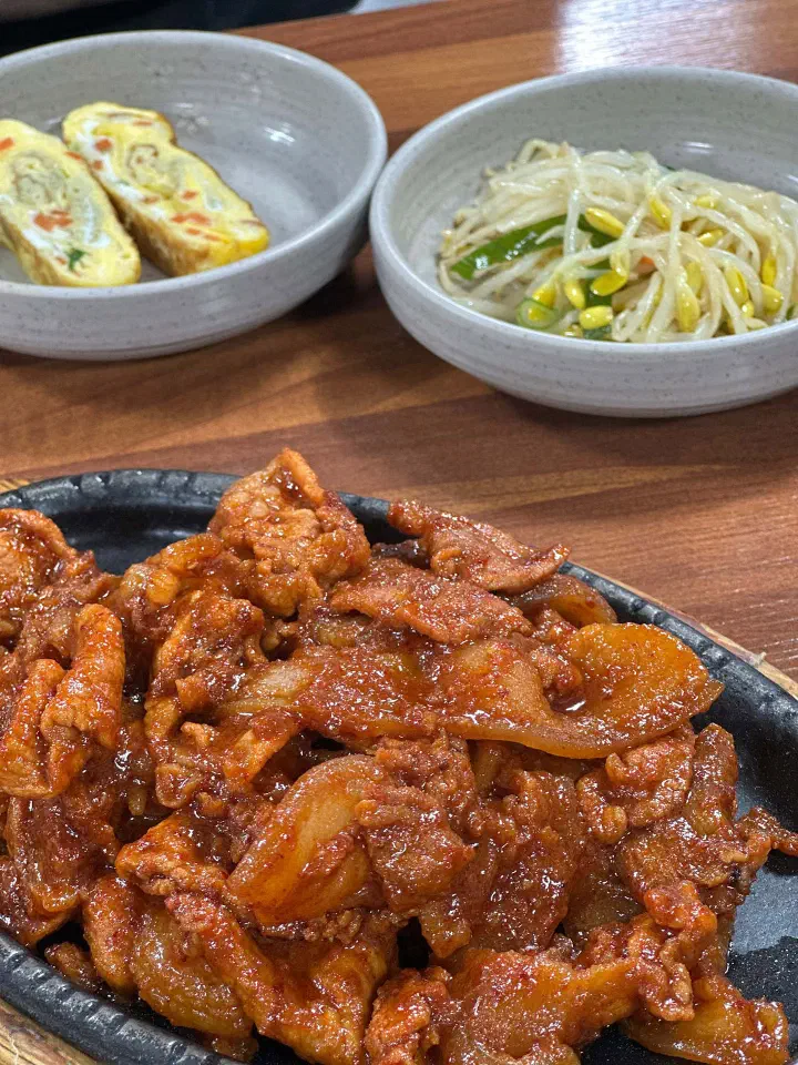 Jeyuk-bokkeum at Darak Garden