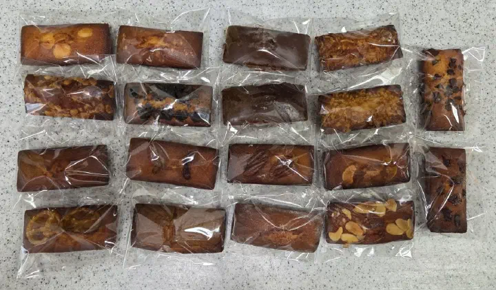하영당 바통 휘낭시에 길쭉한 모양