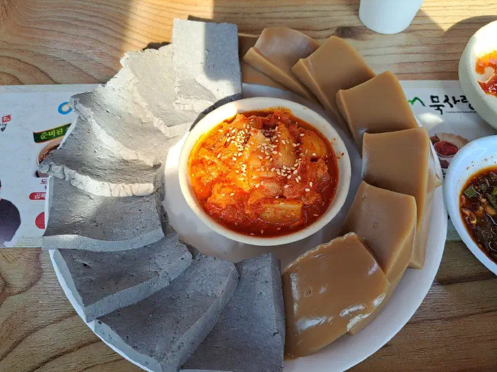 도토리 냉묵밥 육수