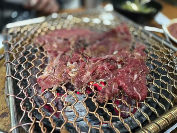 서천변 양념불고기 생고기