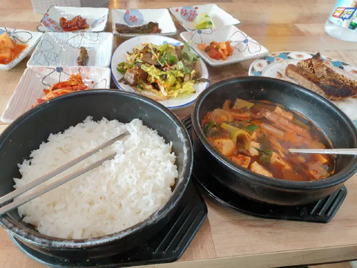 울산식당 버섯전골정식 불고기 버섯 당면