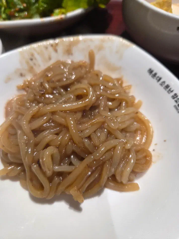 해운대암소갈비집 양념에 졸인 감자사리면