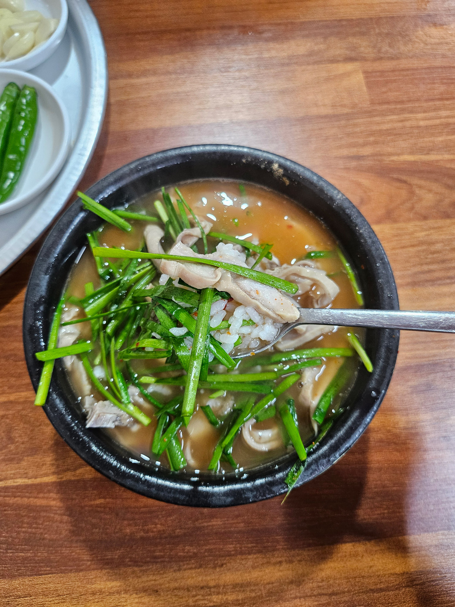 The same bowl after fully stirring in the seasonings