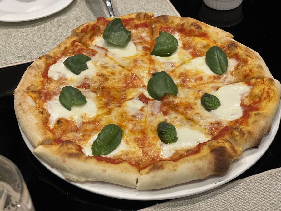 Margherita pizza at O’Kim’s