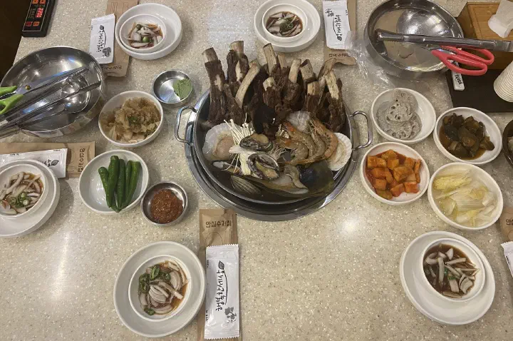 벽우 기본 반찬 상차림