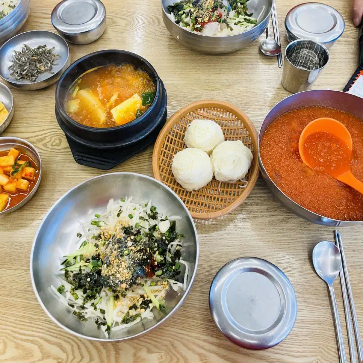 환여횟집 물회 한 상 차림