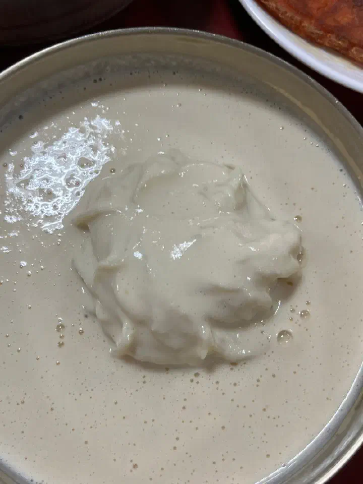 상암회관 꾸덕한 콩국수 콩물