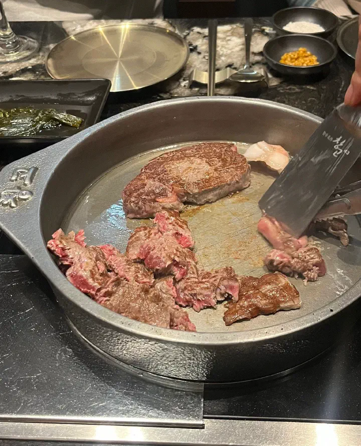 창고43 판교점 노릇하게 구워진 한우