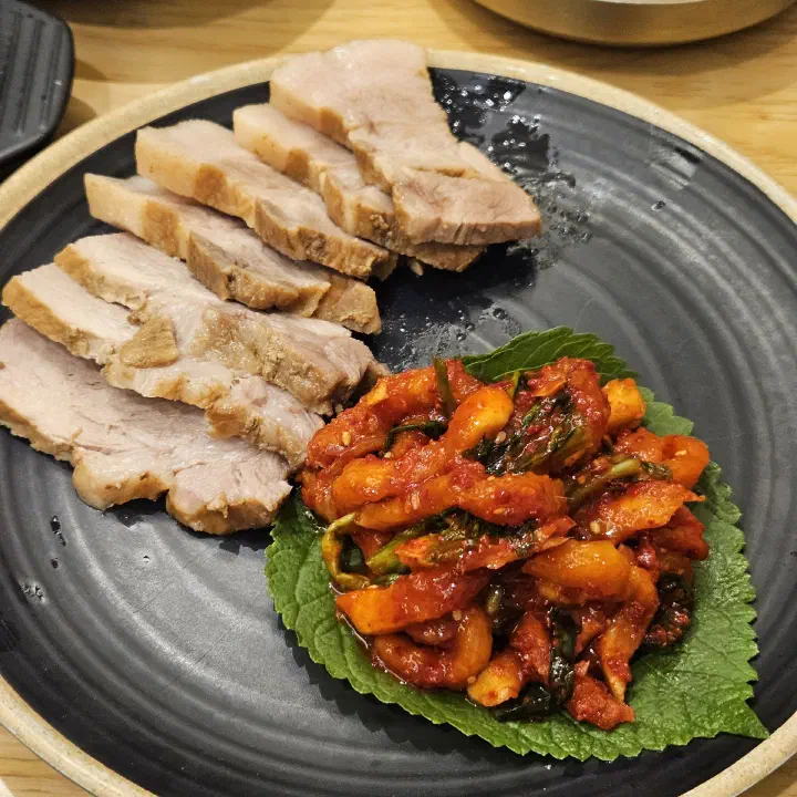 매콤달콤한 목살양념구이
