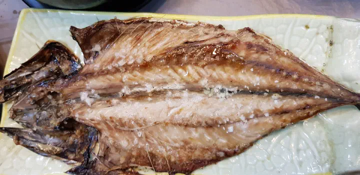 Grilled mackerel at New Sinbok Garden