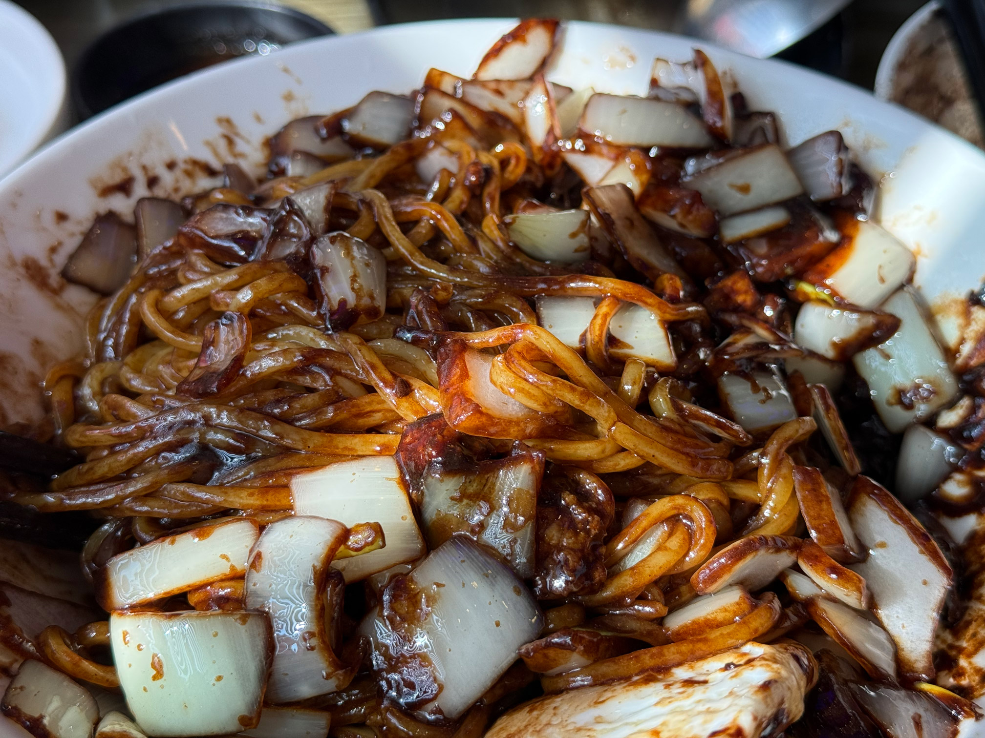 Ganjjajang loaded with onions at Donghaebanjeom