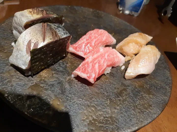 Thick-cut sashimi close-up at Haebaragi
