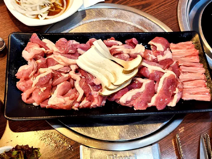 솔밭가든 숯불 모듬구이용 생고기