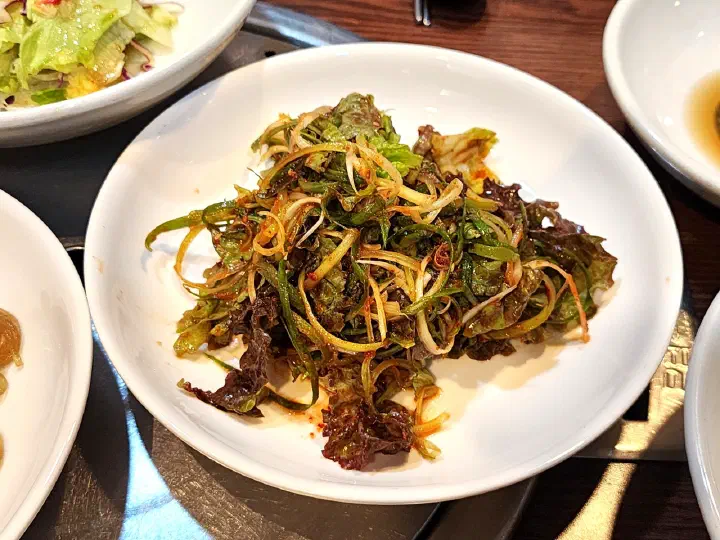 솔밭가든 따끈한 잡채 반찬