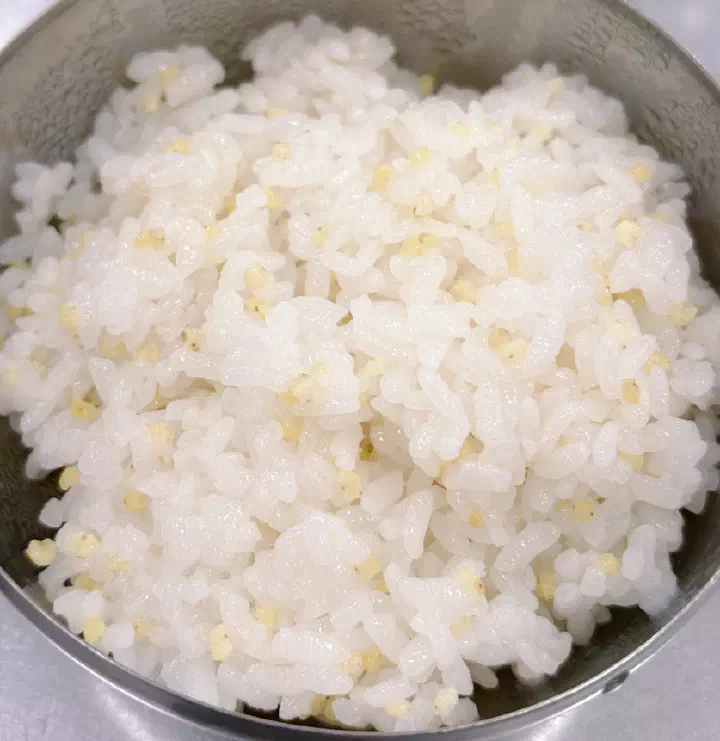Bowl of steamed mixed-grain rice at Yeonchun