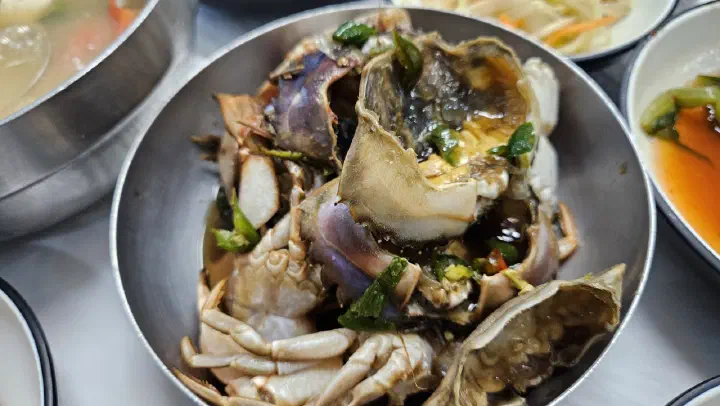 Close-up of soy-marinated rock crab