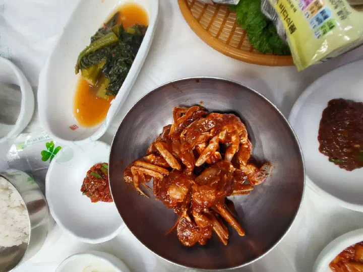 양념 돌게장, 매콤달콤한 양념