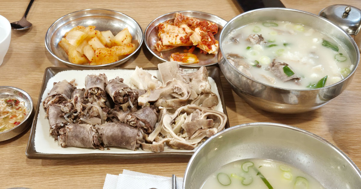 A bowl of sundae-gukbap at Jeil Sikdang in Baegam, Yongin