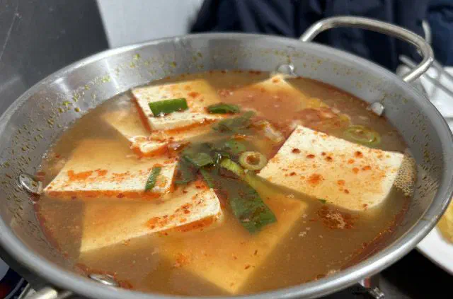 산사랑 두부찌개