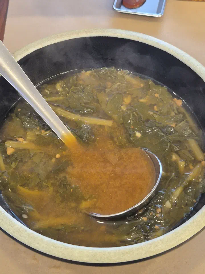 산으로간고등어 된장국과 밥