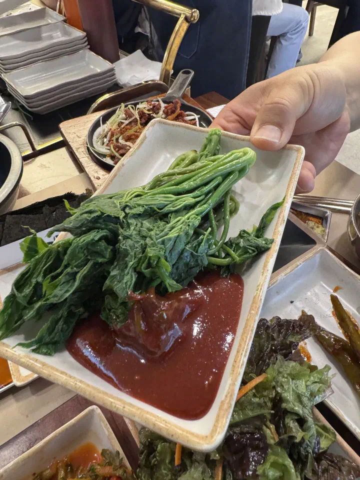 산으로간고등어 쌈 채소