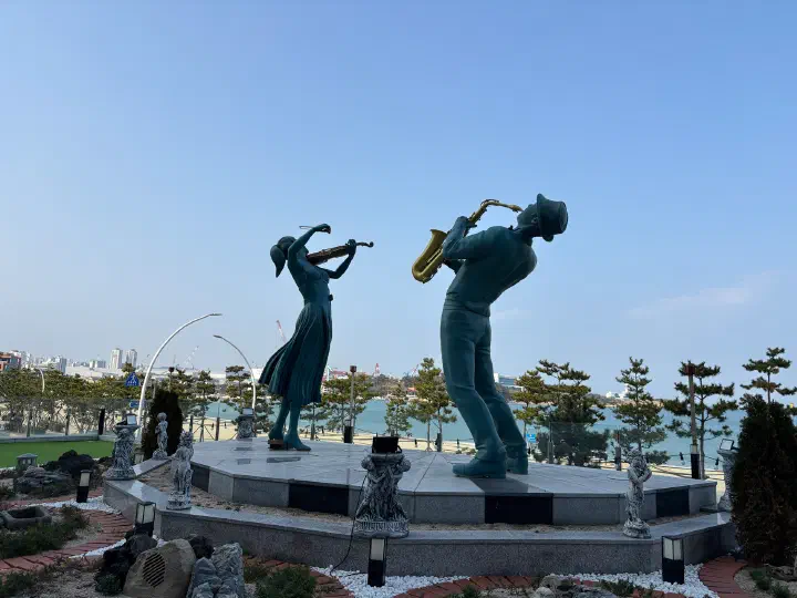 Saxophone and violin sculptures by Ilsan beach in Ulsan Dong-gu